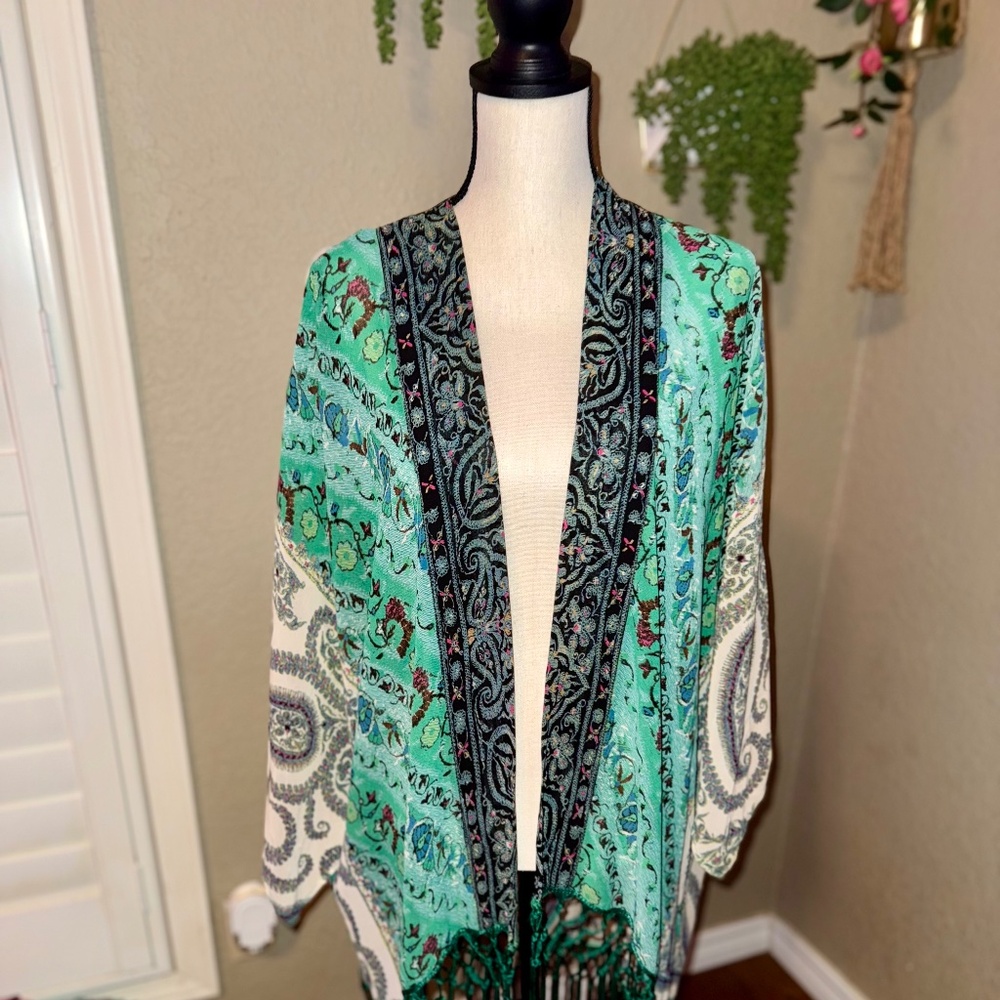 Entro Boho Paisley Print Fringe Kimono/Cardigan - Size M
